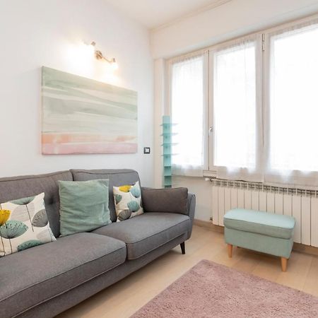 Luxury Apartment Near Bocconi Zamenhof 7 Milán Exterior foto